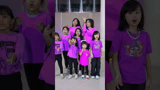 Download lagu ADUH ABANG BUKAN MAKSUDKU BEGITU STECU DANCE PALING VIRAL mp3 Download lagu ADUH ABANG BUKAN MAKSUDKU BEGITU STECU DANCE PALING VIRAL mp3