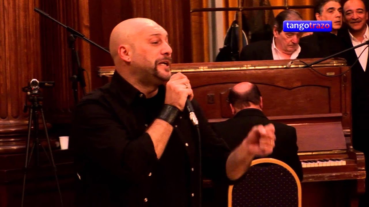 Cucuza Castiello - "Fueron Tres Años"