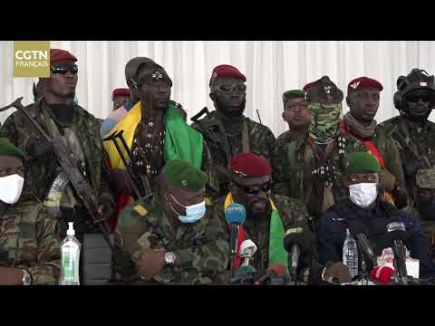 Le Lieutenant-colonel guinéen Mamady Doumbouya, chef du GFS, a prononcé un discours