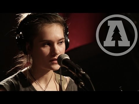 Lily & Madeleine - Midwest Kid | Audiotree Live