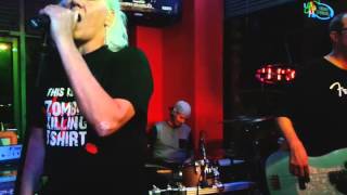 White Rhino - Comfortably Numb (Bruce Crump final)