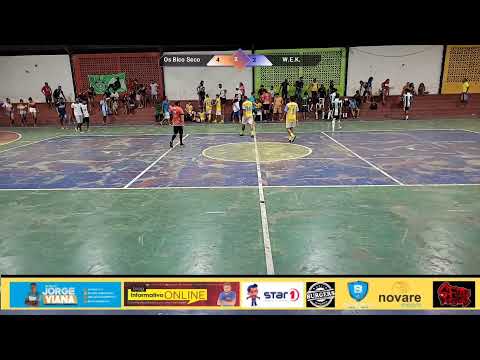 Os Bico Seco x W.E.K