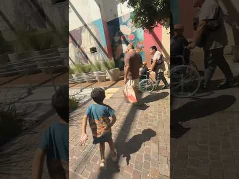 Gino Papá Fernando Marcos Plazoleta Zabala calle Suipacha 120 Buenos Aires 26/2/26