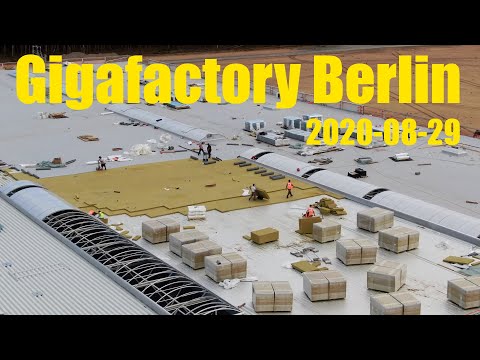 Giga Berlin | 2020-08-29 | Casting footings & roof insulation