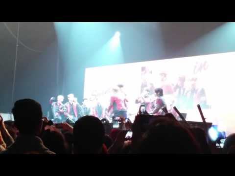 160828 SEVENTEEN Woozi & Dino Sexy Dance & Piggyback Live in Sydney