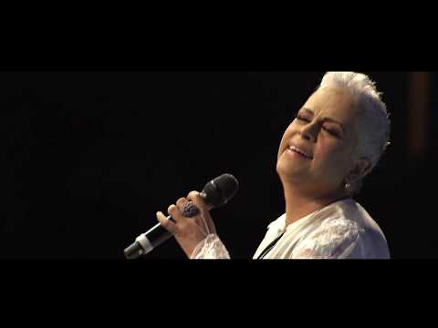 MI FUNERAL. Eugenia León