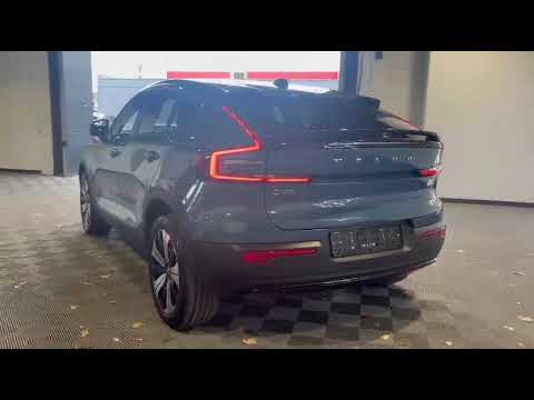 2023 VOLVO C40 + RECHARGE EV PLUS // PAN SUNROOF - Image 2