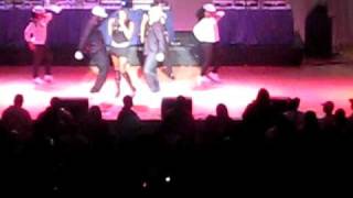 Everybody Get Up - Salt n Pepa (Live)