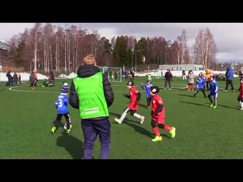 2022-04-09 EBK/Sininen - Kasiysi/Punainen