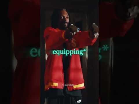 Snoop Dogg and Mac Miller Stand Off 😮