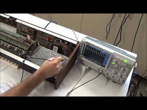 Synthchaser #084 - ARP Pro Soloist Repair - Dead Touch Sensor, Dead Presets, Bleeding Notes