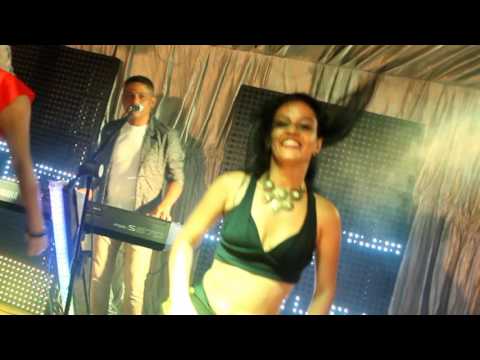 OLHA A GOSTOSONA AÉ