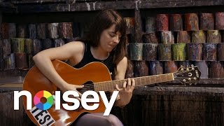 Hop Along's Frances Quinlan Performs "Buddy In The Parade": Noisey Acoustics