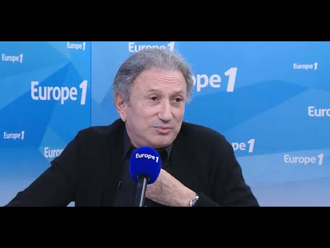 Michel Drucker : Charles Azanavour "voulait mourir sur scène, c'est presque ce qui est arrivé"