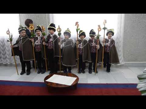 Коледарски поздрав към общинарите от ДГ Здравец