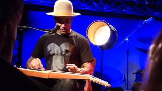 Ben Harper & Charlie Musselwhite " When the levee breaks" @ Den Atelier Luxembourg 04.12.18