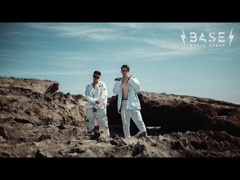 Abdiel, Chris Andrew, Los Legendarios - Tus Besos (Official Video)