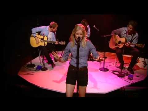 Linda Sundblad - Intim (Live @ Nyhetsmorgon)