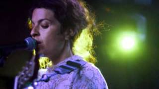 Jesca Hoop- Feast Of The Heart