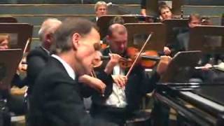 Beethoven: Piano Concerto No.5 'Emperor' - James Dick / Olivieri Munroe, North Czech Philharmonic 2