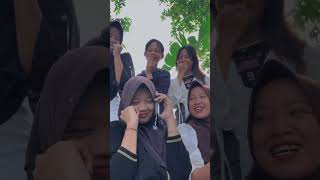Download lagu Ngaku gak hayo siapa yg suka gini ? #shortvideo #lucu #funny #gudanghiburan #comedy mp3
