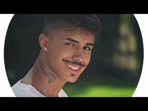 Mc Livinho E Mc Gerex - Amizade Colorida (DJ LK)