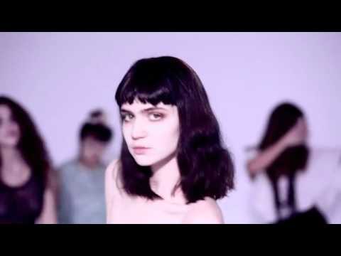 Grimes - Vanessa (Official Video)