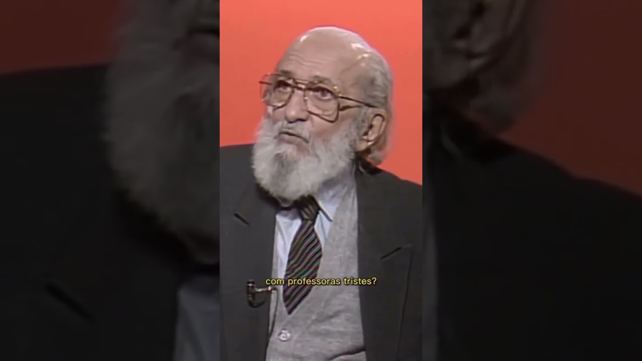 Paulo Freire fala da escola ideal