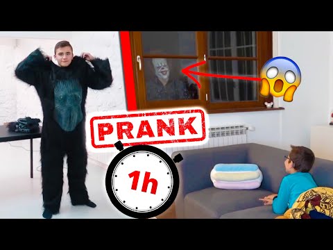 Videos De Swan Et Neo Halloween 1H DE NOS PIRES PRANKS D'HALLOWEEN ! (Compilation Swan et Néo )