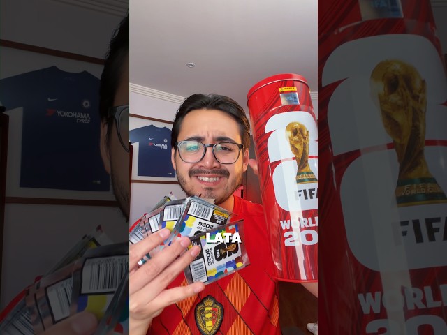 Vídeo relacionado con ALBUM + 5 sobres Colección de 2025 son cromos (de pegar) de la película Super