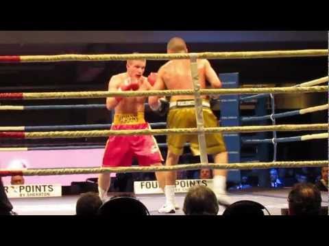WSB PESI LEGGERI: Valentino vs Malkov (MI nov.2011) 5°round e ESITO