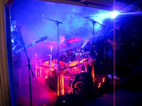 The Humble Earthworms- Killing In The Name