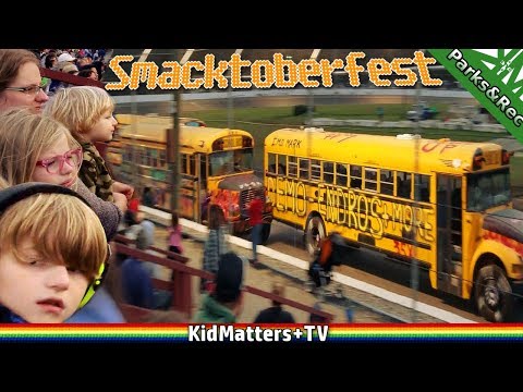 , title : 'BUS RACE, CARS RACING, CARS CRASHING. Smacktoberfest Waterford Speedbowl CT: 4K[KM+Parks&Rec S02E11]'