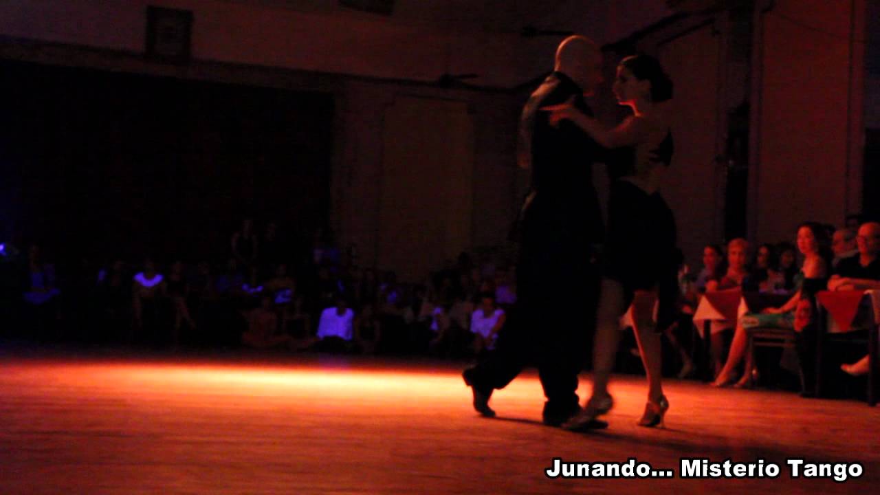 MARIELA SAMETBAND Y ALBERTO COLOMBO EN MISTERIO TANGO