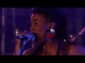 Thandiswa Mazwai Nizalwa Ngobani Live