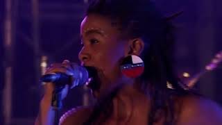 Download lagu Thandiswa Mazwai - Nizalwa Ngobani (Live) mp3