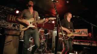 EP96 PT1 - Great Bloomers - The Young Ones Slept (onstage)