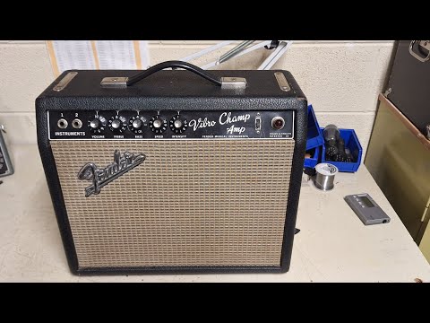 1966 Fender Blackface Vibro Champ 6-Watt 1x8" Guitar Combo image 11