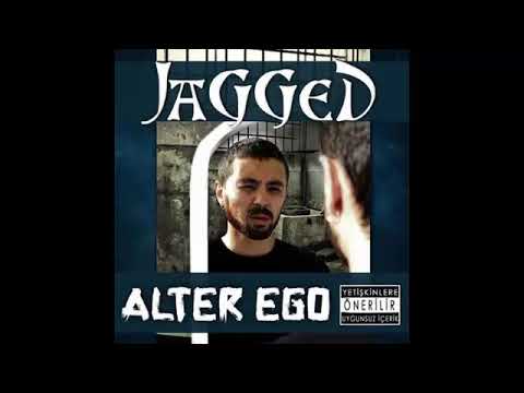 Video thumbnail for Baştan Uyarı (Skit) [of Alter Ego]
