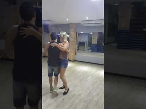 Forró roots Yse Goes e Raphael Queiroz