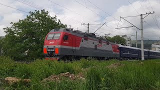 ЭП1П-049 с круизным поездом "Жемчужина Кавказа" МоскваーМосква