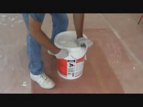 How to Paint a Wall- Mixing Up the Primer
