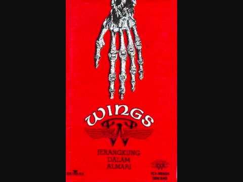 Wings-Jerangkung dalam almari