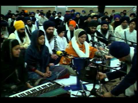 049 Toronto Dec. 2013 Smaagam - Raensabaayee Keertan - B. Harinder Kaur Jee