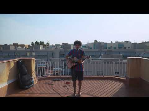 Rooftop Session #1 – Leo Middea
