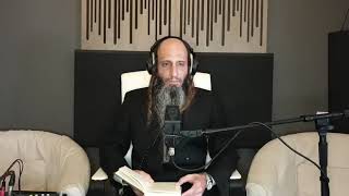 הרב מאור קריו    מדברים מרבי נחמן מברסלב   האוהב ברוח הנאהב (הרב מאור קריו) - התמונה מוצגת ישירות מתוך אתר האינטרנט יוטיוב. זכויות היוצרים בתמונה שייכות ליוצרה. קישור קרדיט למקור התוכן נמצא בתוך דף הסרטון