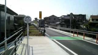 preview picture of video '茨城空港連絡バス・かしてつバス南台3丁目停留所を通過する玉造行きバス'