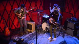 Jesse Harris with Star Rover: "Staring Contest"