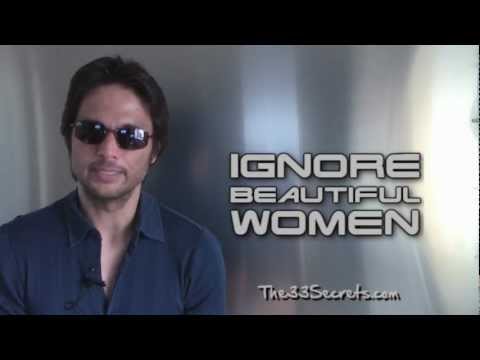 IGNORE BEAUTIFUL WOMEN - #1 SECRET TRICK FOR ATTRACTING HOT WOMEN WITH NO EFFORT!
