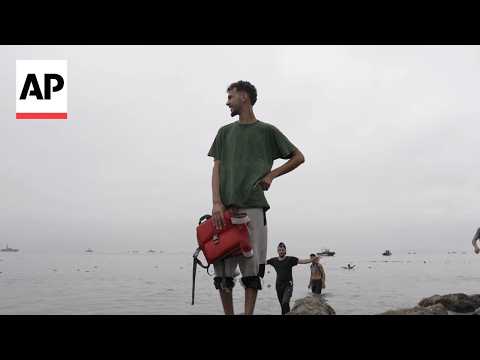 Video Thumbnail: Moroccans who crossed into Ceuta explain why they attempted to reach the Spanish territory